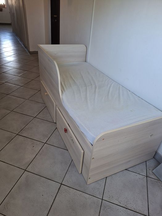 Pătuț copii cu sertare
