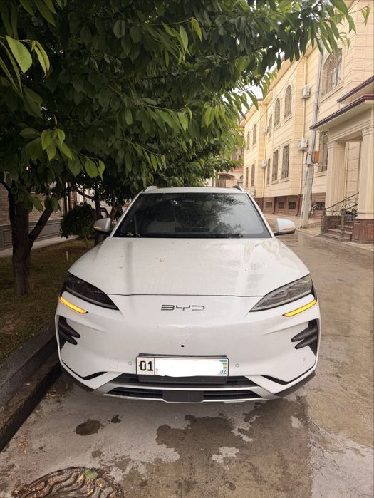 BYD Song Plus EV Champion 2023 — 9