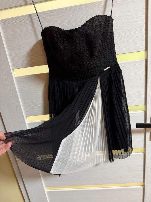 Дамска рокля Guess