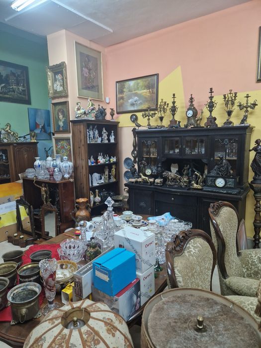 Красив антикварен френски каминен часовник