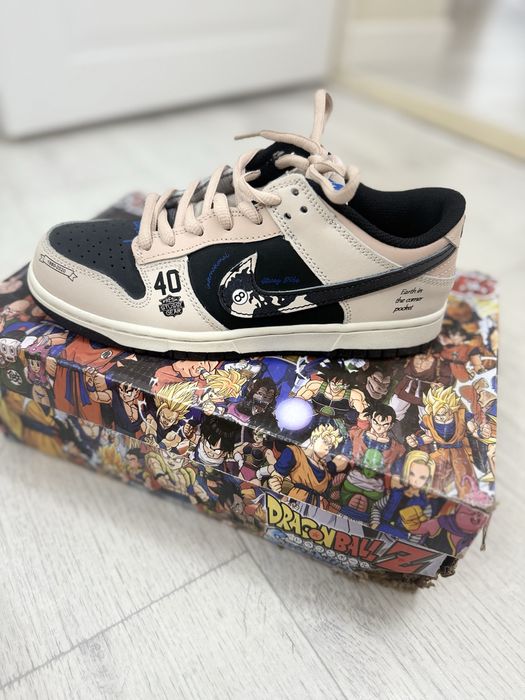 Продам кроссовки