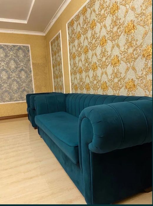 Продам диван с креслами