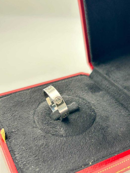 Кольцо Cartier Love