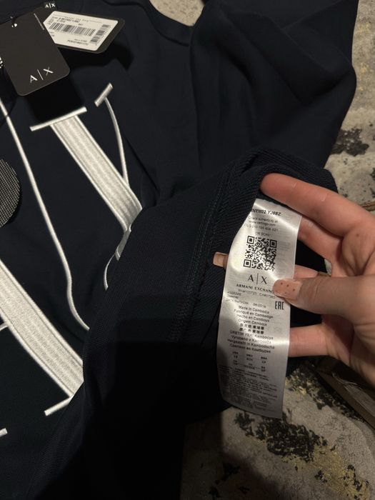 Дамски суичър Armani XS размер
