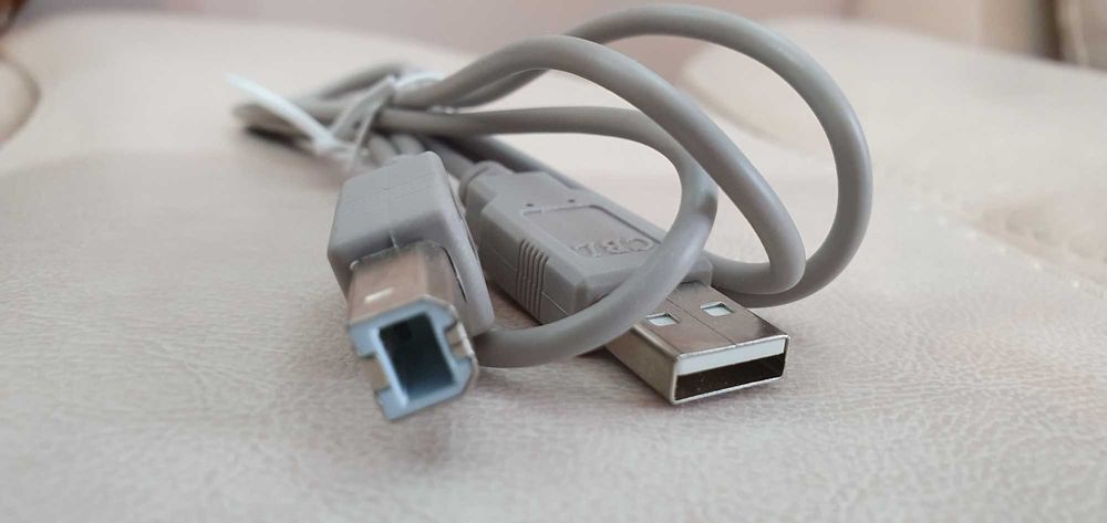 Cablu USB imprimantă, scannere, multifuncționale, camere foto, etc.