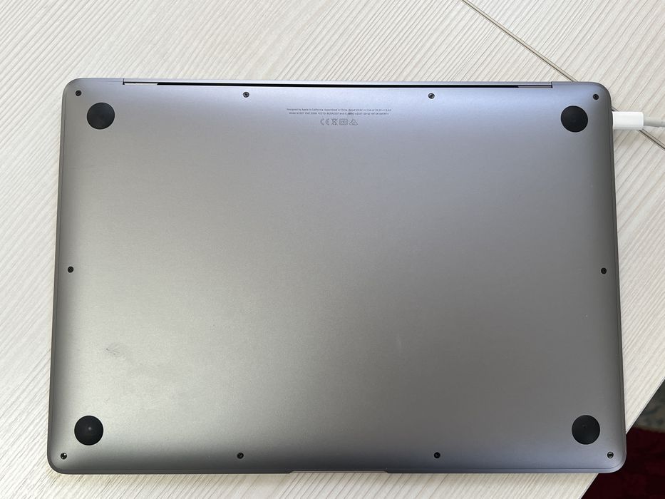 Macbook 13 air 2020 m1