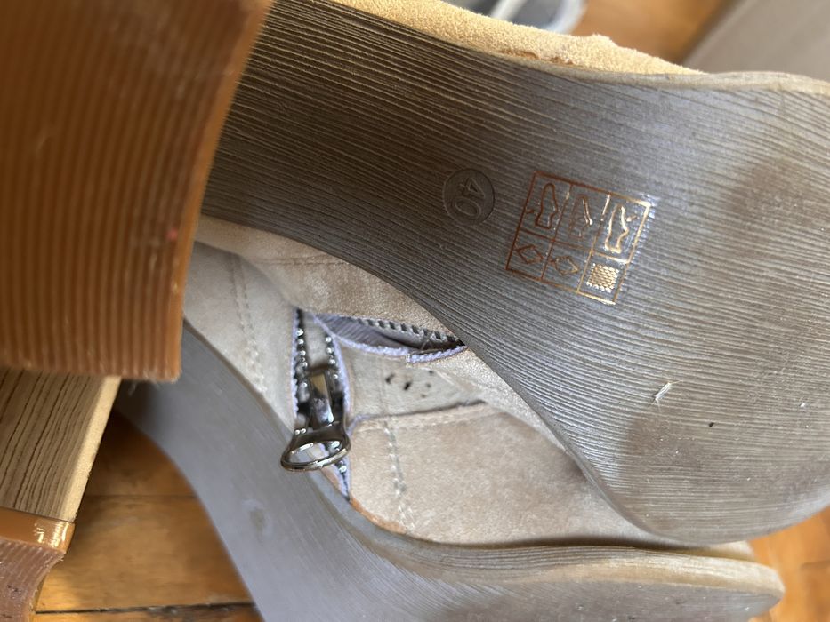 Ghete noi, marimea 40