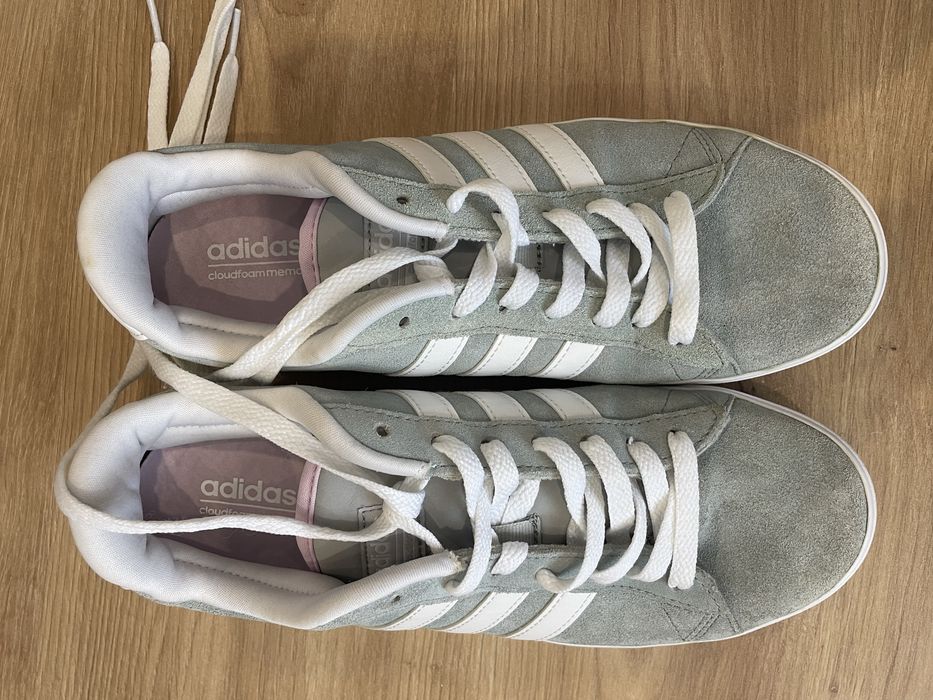 Маратонки Адидас