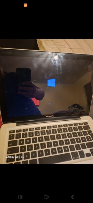 Vand  laptop macbook pro