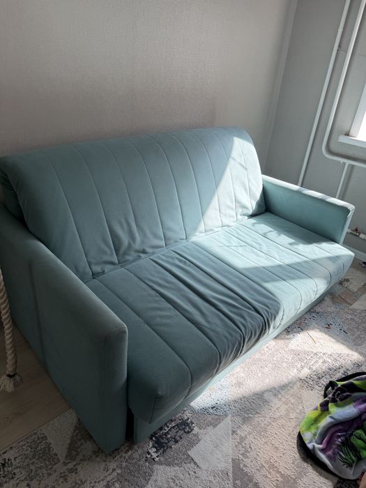 Продам диван раскладноц