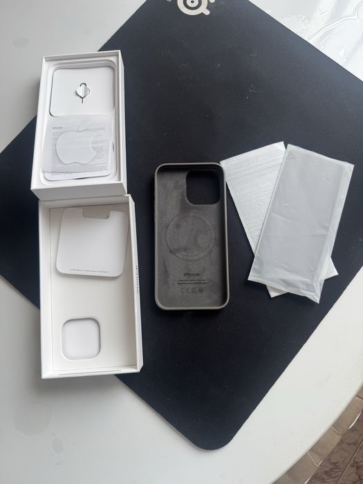 Iphone 15 Pro Max Midnight Blue 256 gb В перфектно състояние