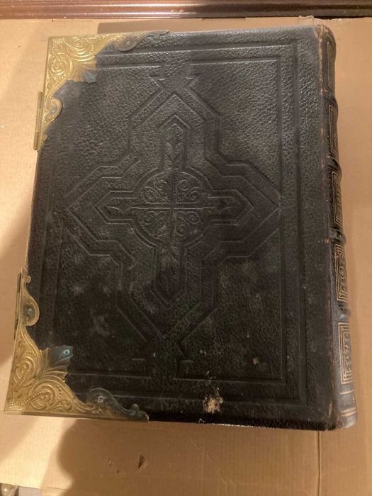 Biblia / Biblie veche Scott&Henry , piele, engleza ,1870 , 6 kg,