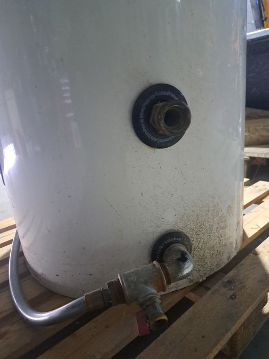 Boiler  300L cu serpentină – ideal centrală, solar, pompă căld