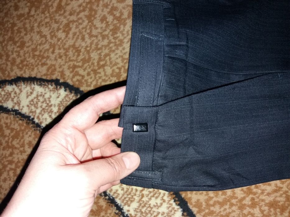 Костюмы новые 42ри44р