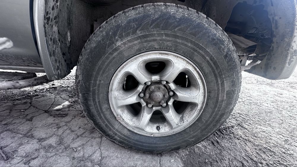 Продам шины с дисками