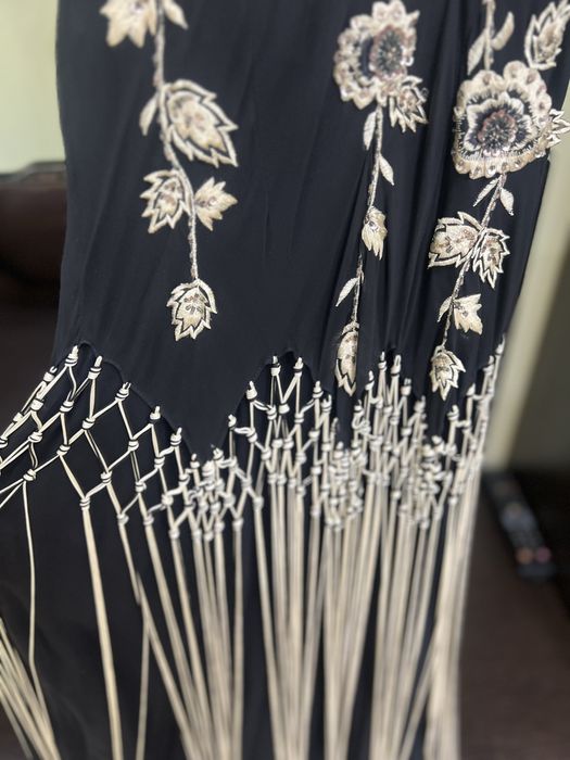 Вечернее женское платье