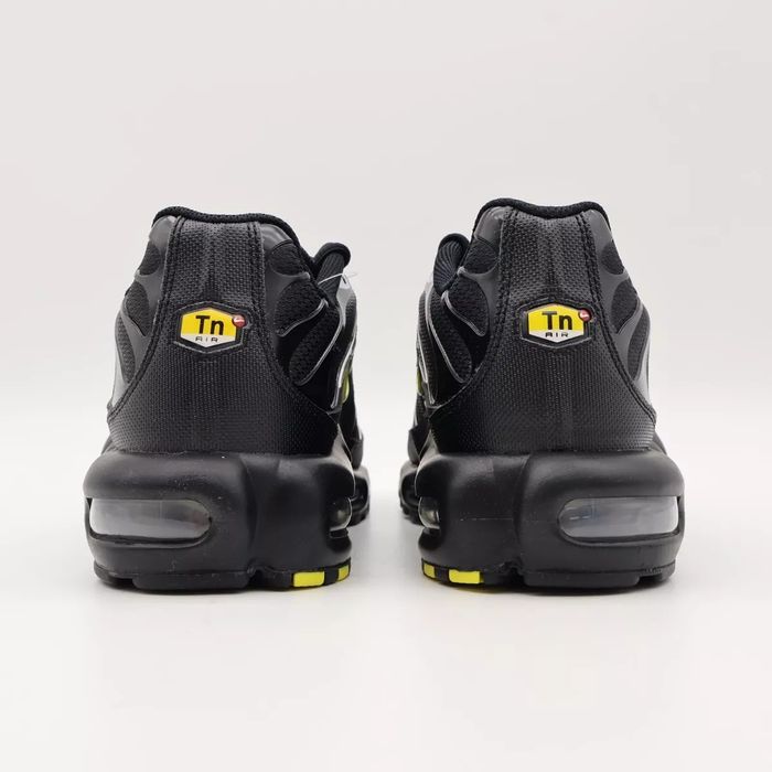 Nike Air Max Plus Wolf Grey Black Opti Yellow DM0032-012)