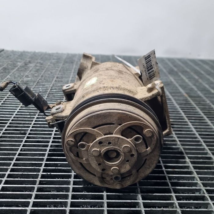 Compresor clima Mitsubishi L200 2.5 Diesel 2006 - 2010 136CP 4D56 (1419) Diesel 687B439529
