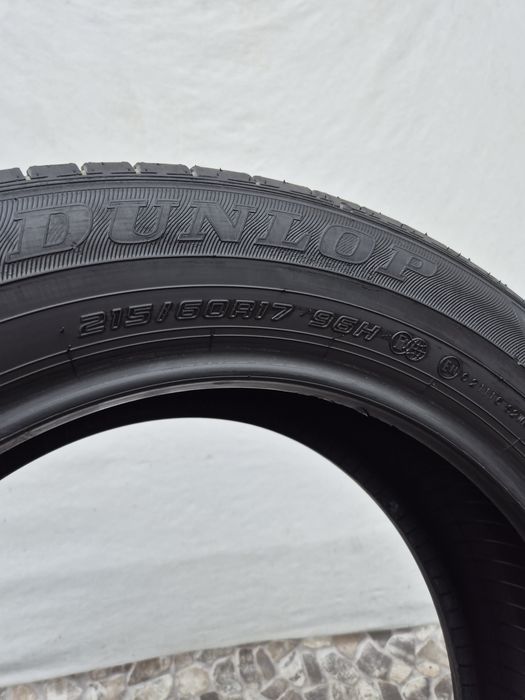4бр 215 60 17 Dunlop летни - 23г