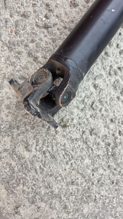 Кардан вал Тойота Хайлюкс