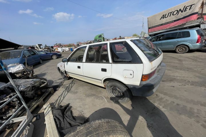 Lampa / Tripla stop stanga pe aripa Suzuki Swift