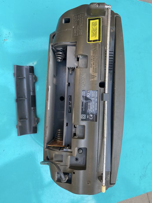 Магнитофон кассетный