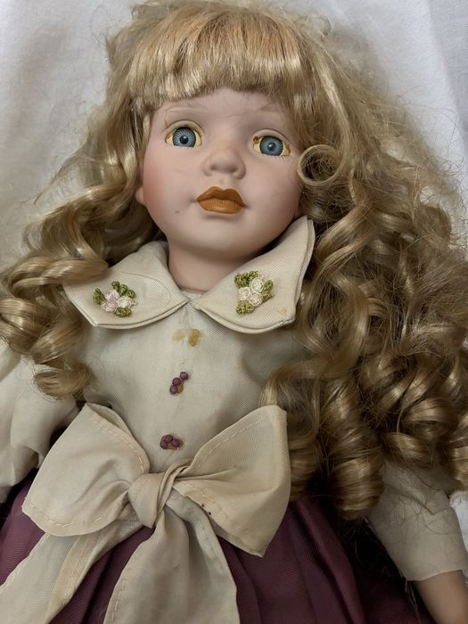 Порцеланови кукли