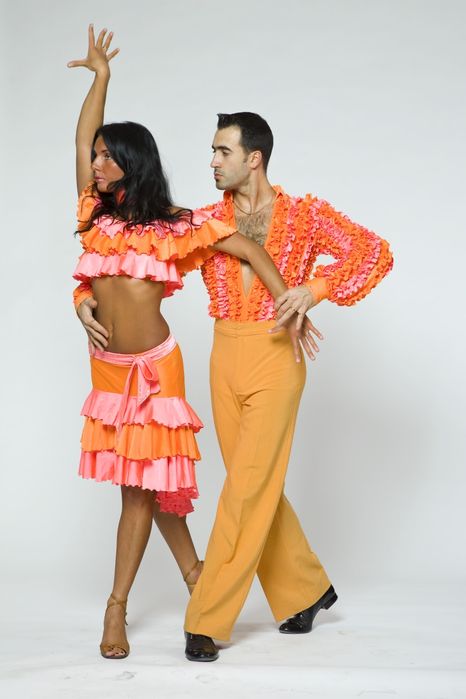 Костюми за танци, шоу
