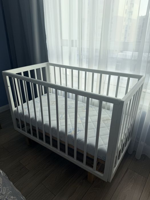 Детская  кроватка