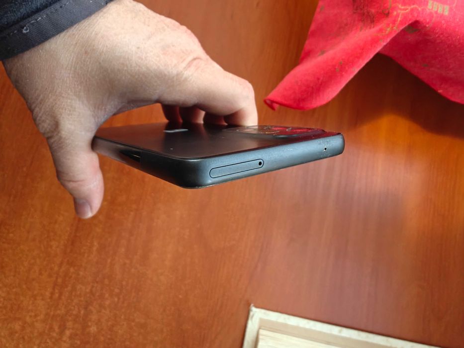 Samsung A33 5G телефон