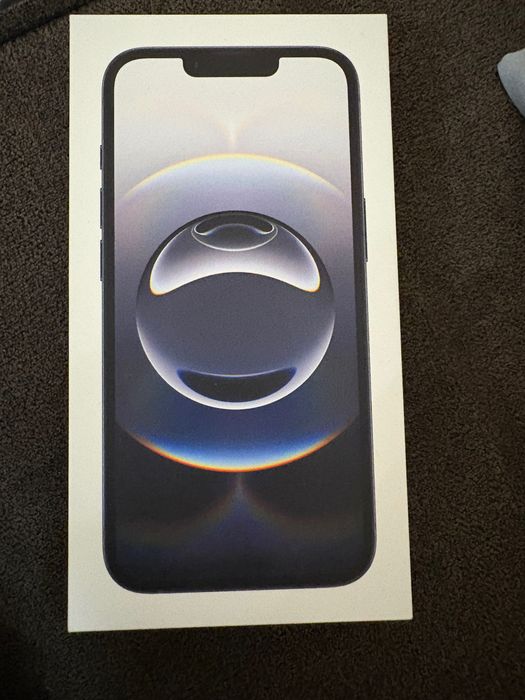 телефон iphone 16