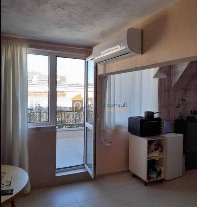 Дава се под наем Двустаен апартамент в Пловдив, Кючук Париж - 56 кв.м за 275 € - Снимка #2