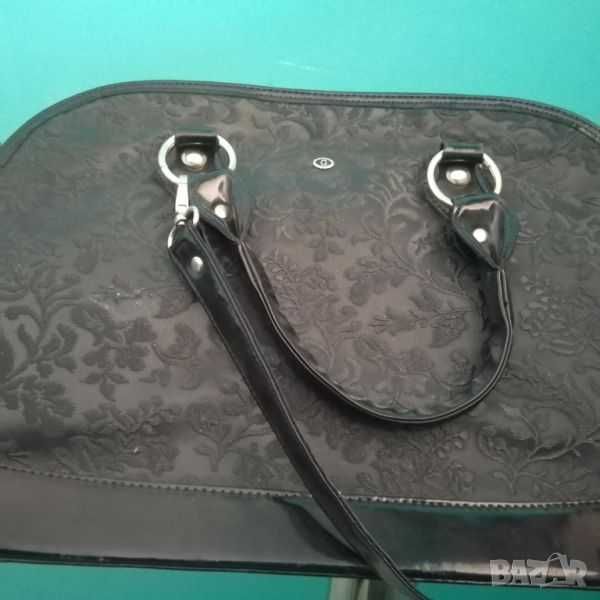 дамска кожена чанта