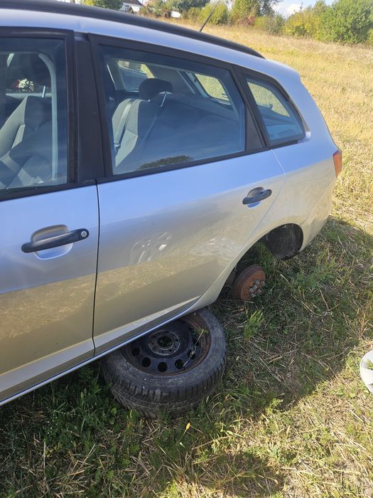 Usa stanga spate Seat Ibiza 6j combi an 2010