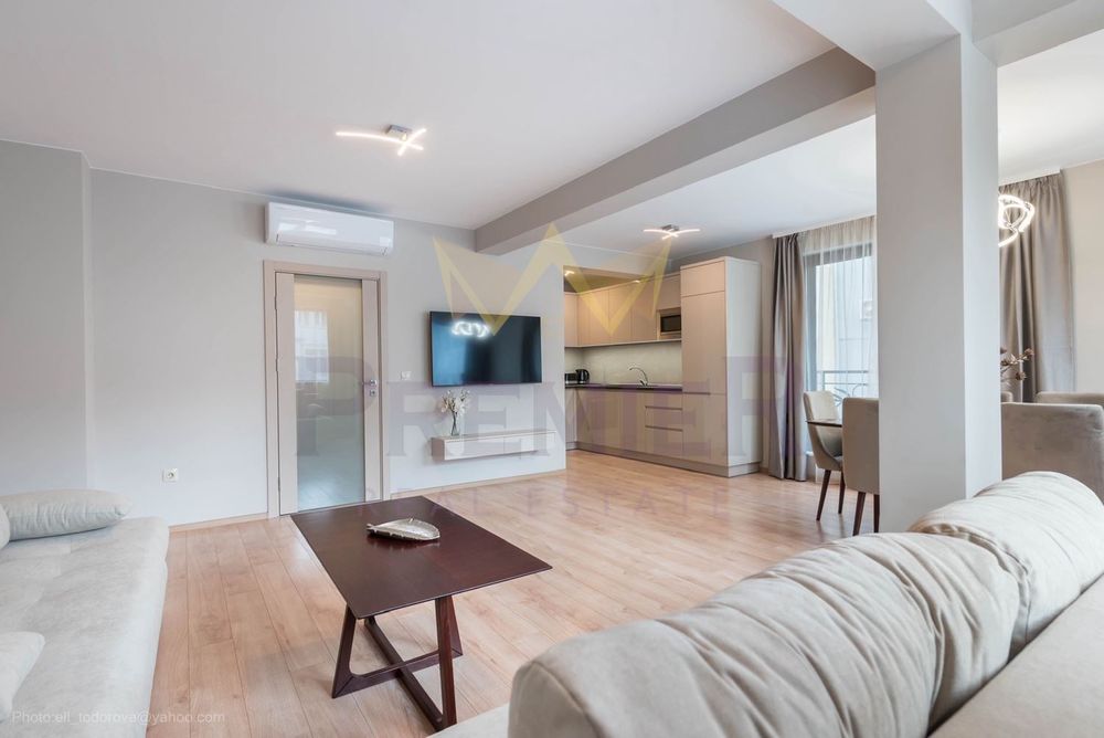 Дава се под наем Тристаен апартамент в Варна, Гръцка махала - 100 кв.м за 1500 € - Снимка #2