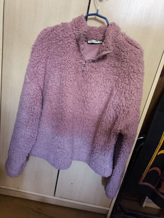 Женская одежда. Кофты