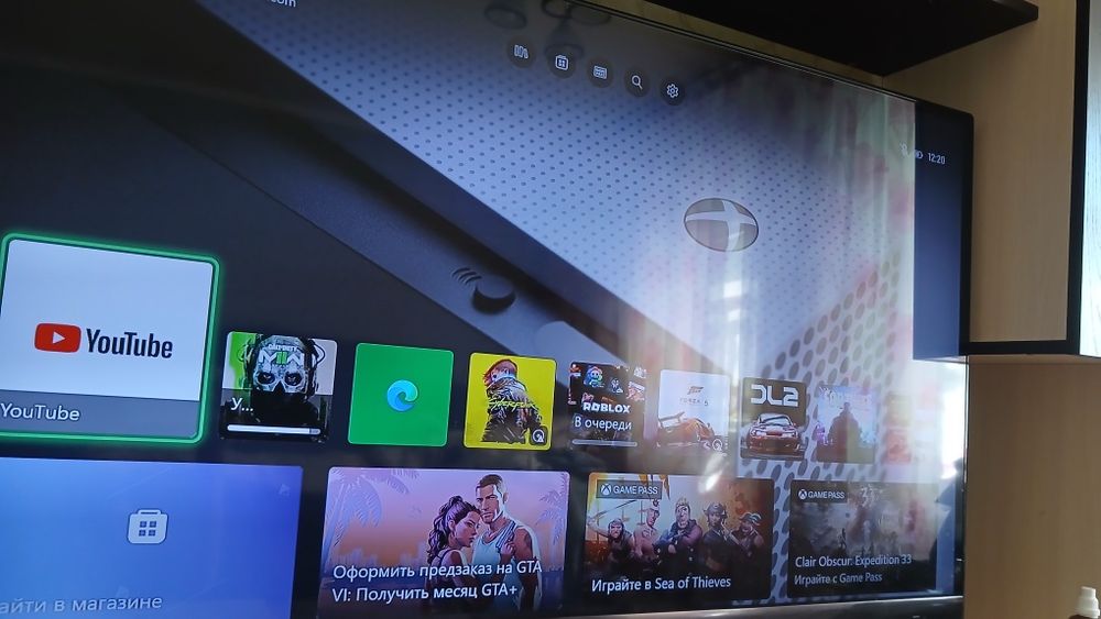 Продам xbox one s память 1 tb