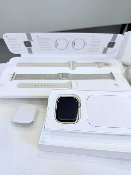 Apple Watch Series 8 45mm Starlight GPS + Curea Milaneza + Suport