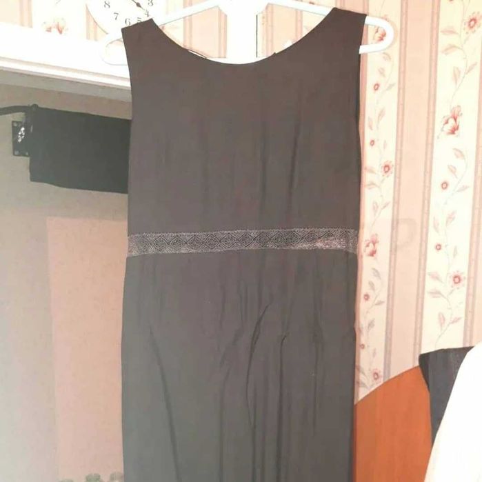 Легкое платье в идеальном состоянии