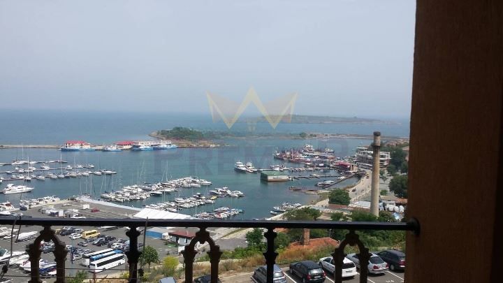 Двустаен апартамент с морска гледка - Созопол