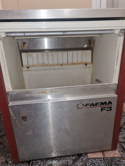 Ледогенератор 30 кг.