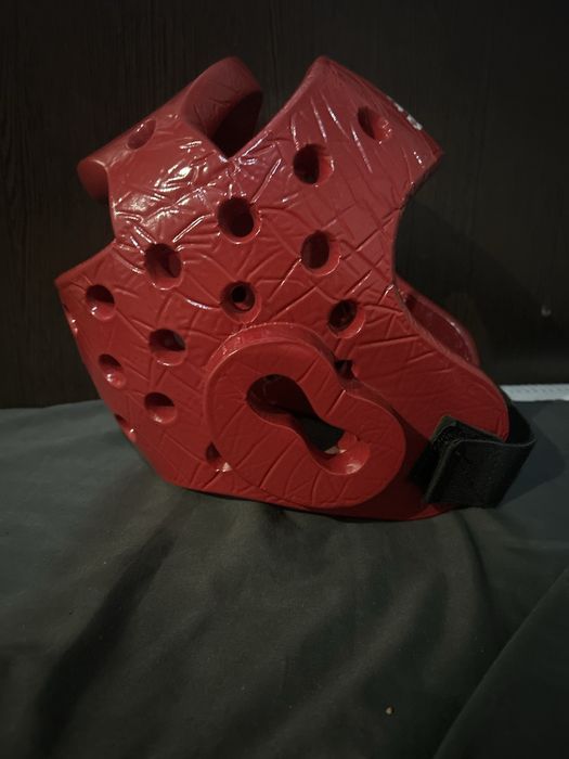 Продаю шлем.