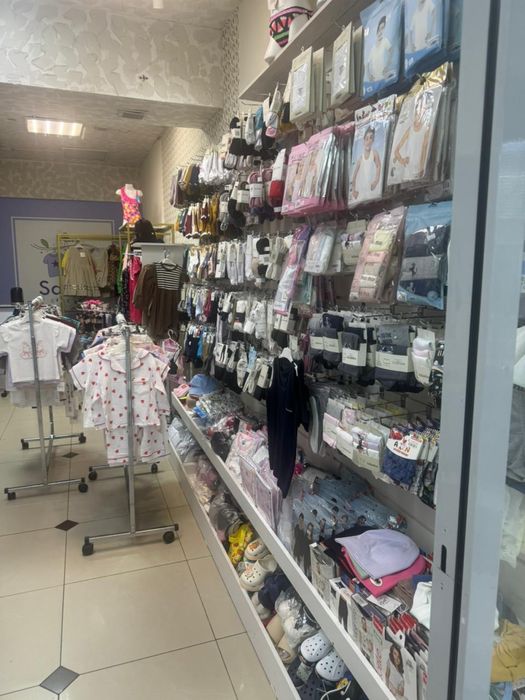 Сдается половина бутика(Детский товар)