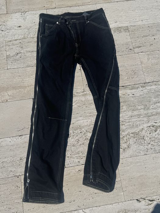 Blugi Zara , nu Amiri Off White Balenciaga