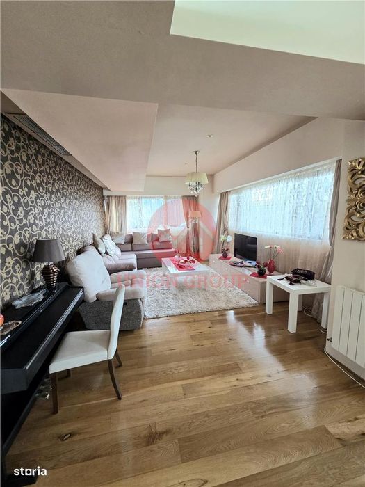 Apartament Superb, pe Malul Marii, zona Faleza Nord