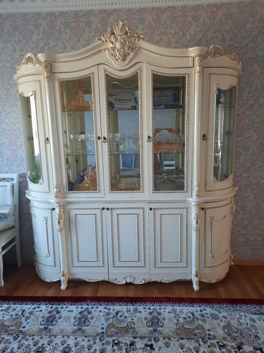 Гостинный стенка сатылады