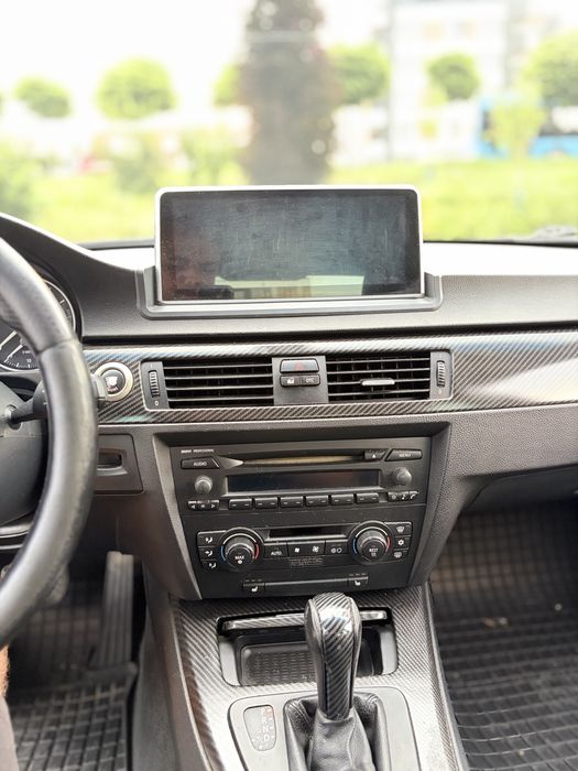 Продава се БМВ Е90 335Д