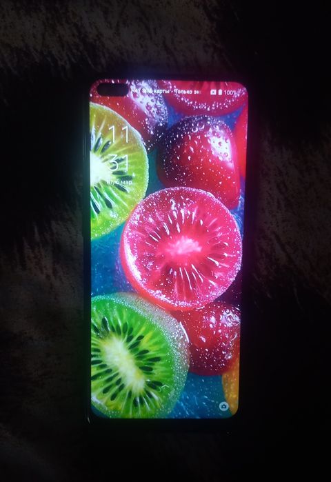 Продается телефон
