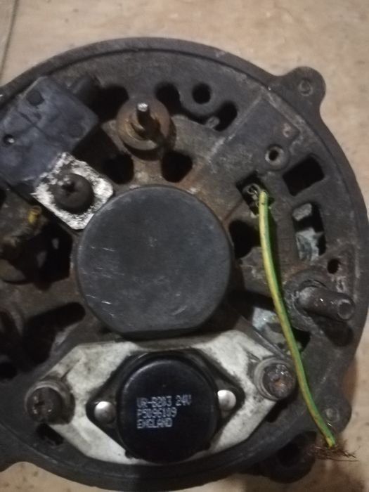Alternator 24 V   pt.diferite utilaje