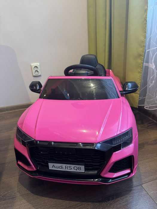 Акумулаторна кола Chipolino Audi RS Q8